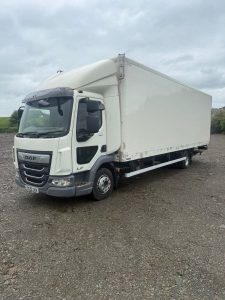 2020 DAF LF180