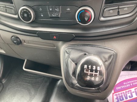 2022 Ford Transit - photo 13