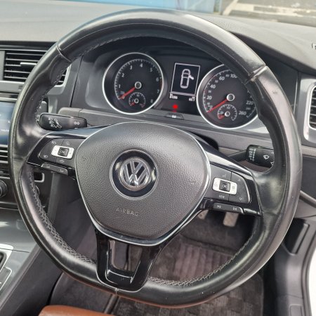 2019 Volkswagen Golf - photo 15