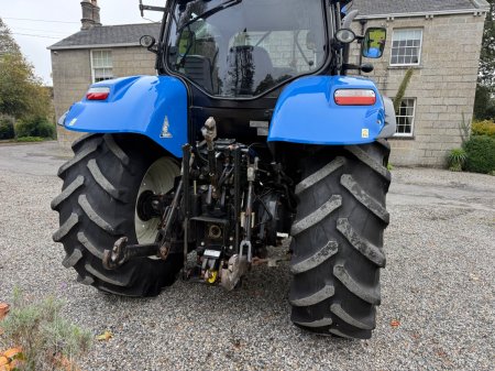 2014 New Holland T7.200 - photo 7