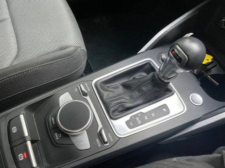2020 Audi Q2 - photo 12