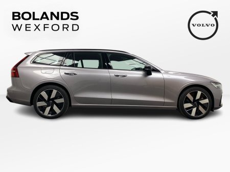 2027 Volvo V60 - photo 3