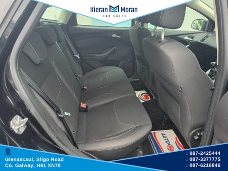 2015 Ford Focus - photo 27