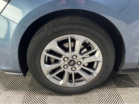 2023 Ford Focus - photo 4