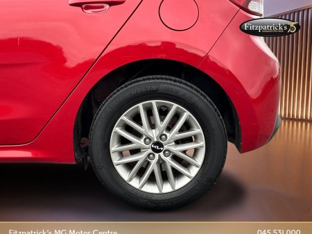 2021 Kia Rio - photo 11