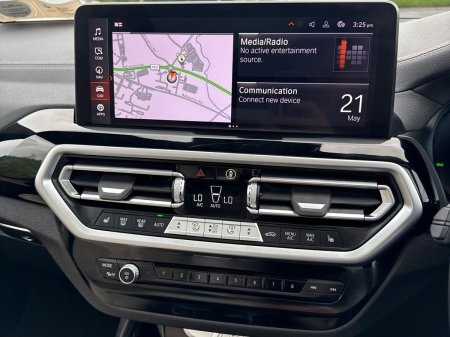 2025 BMW iX3 - photo 8