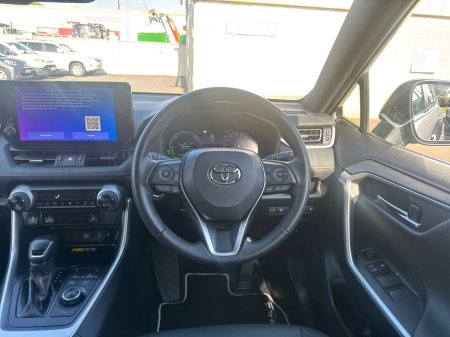 2024 Toyota RAV4 - photo 9