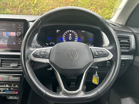 2024 Volkswagen T-Cross - photo 10