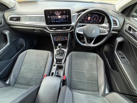 2023 Volkswagen T-Roc - photo 22