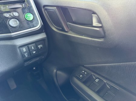 2016 Honda Grace - photo 11