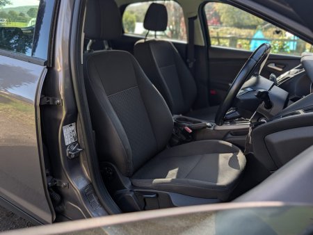 2014 Ford Focus - photo 9