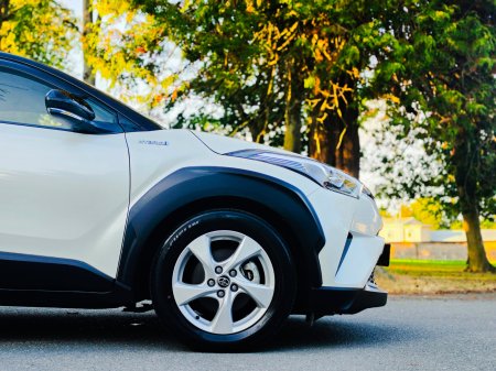 2019 Toyota C-HR - photo 4
