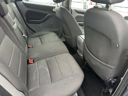 2011 Ford Focus - photo 8