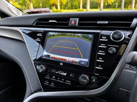 2019 Toyota Camry - photo 20