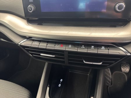 2022 Skoda Octavia - photo 16