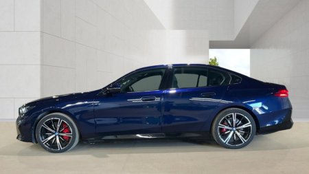 2024 BMW i5 - photo 6