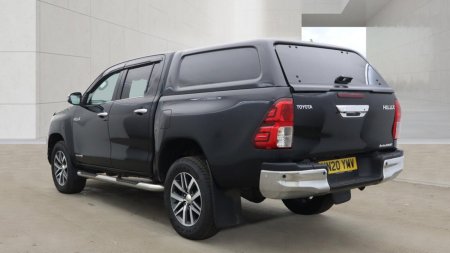2020 Toyota Hilux - photo 3