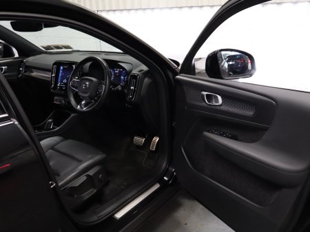 2020 Volvo XC40 - photo 22