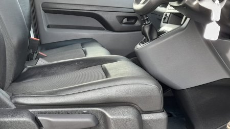 2021 Vauxhall Vivaro - photo 8