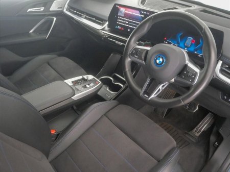 2023 BMW iX1 - photo 6