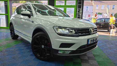 2017 Volkswagen Tiguan - photo 2