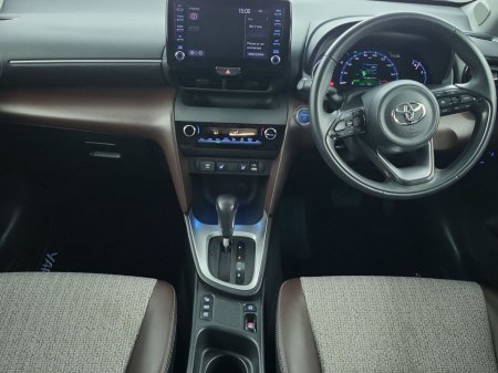 2023 Toyota Yaris Cross - photo 3