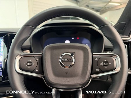 2025 Volvo EX40 - photo 15