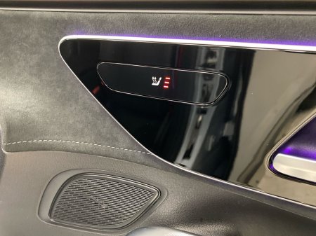 2025 Mercedes-Benz EQE - photo 18