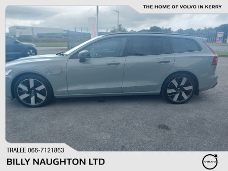 2025 Volvo V60 - photo 10