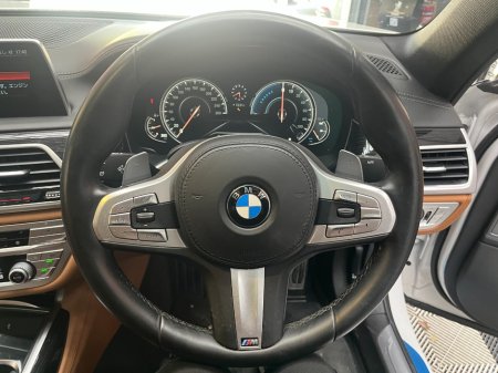 2017 BMW 7-Series - photo 10