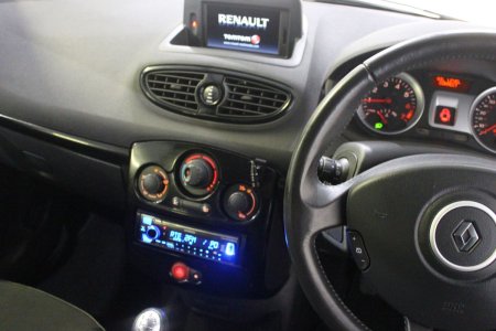 2012 Renault Clio - photo 27