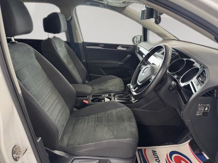 2020 Volkswagen Touran - photo 11