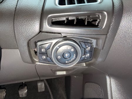 2016 Ford Focus - photo 17