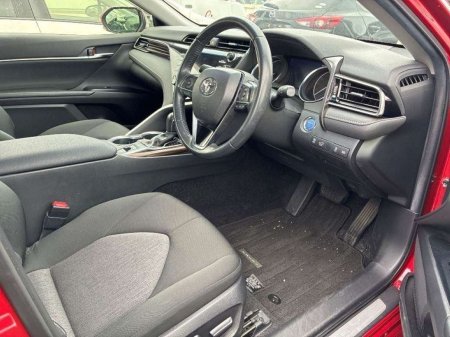 2021 Toyota Camry - photo 3