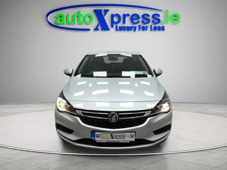 2017 Vauxhall Astra - photo 3
