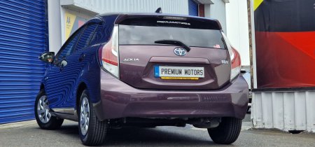 2015 Toyota Aqua - photo 4