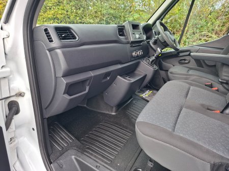 2021 Opel Movano - photo 12