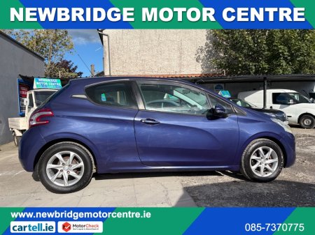 2014 Peugeot 208 - photo 2