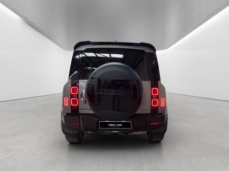 2022 Land Rover Defender - photo 4