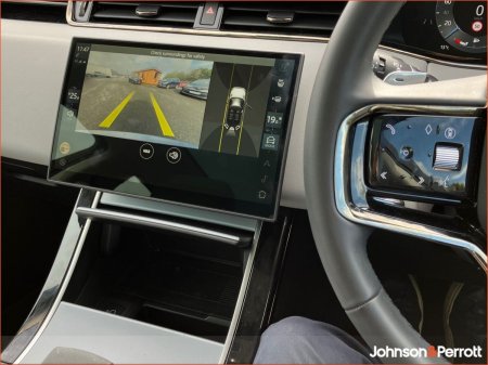 2025 Land Rover Range Rover Evoque - photo 18