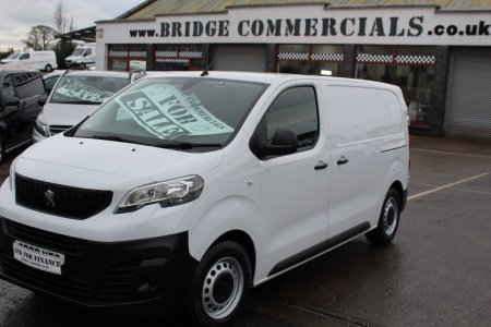2022 Peugeot Expert