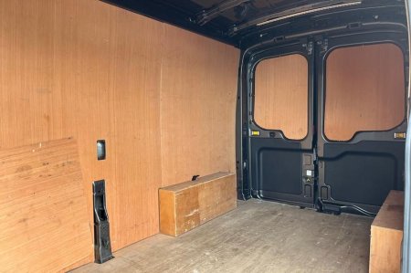 2025 Ford Transit - photo 4