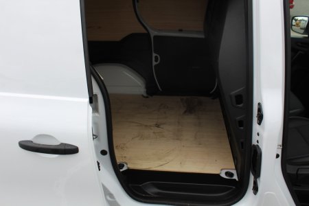2024 Renault Kangoo - photo 28