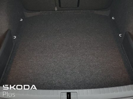2025 Skoda Octavia - photo 10