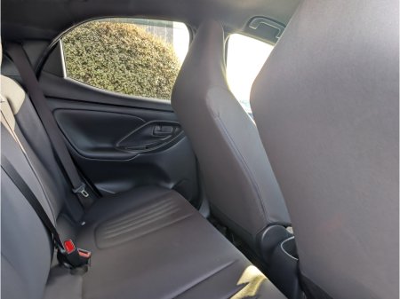 2020 Toyota Yaris - photo 9