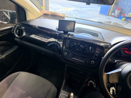 2014 Volkswagen up! - photo 24