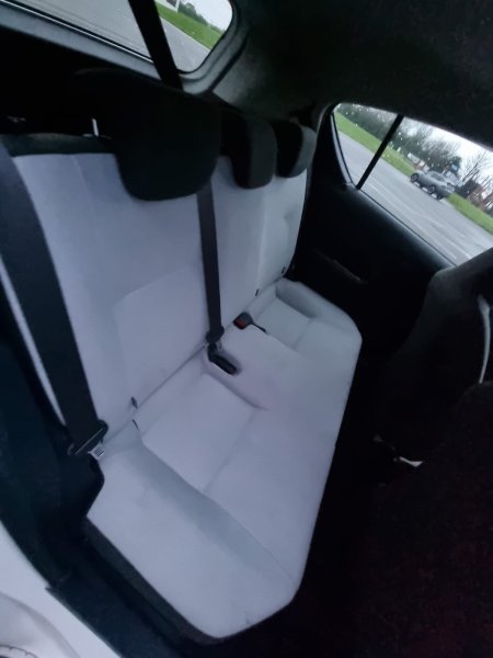 2020 Toyota Aqua - photo 19