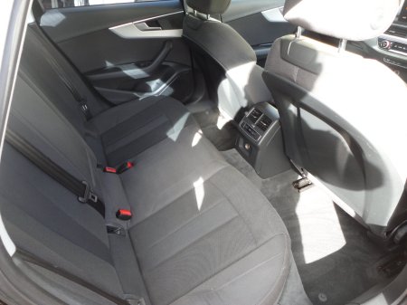 2016 Audi A4 - photo 6