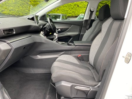 2019 Peugeot 3008 - photo 4