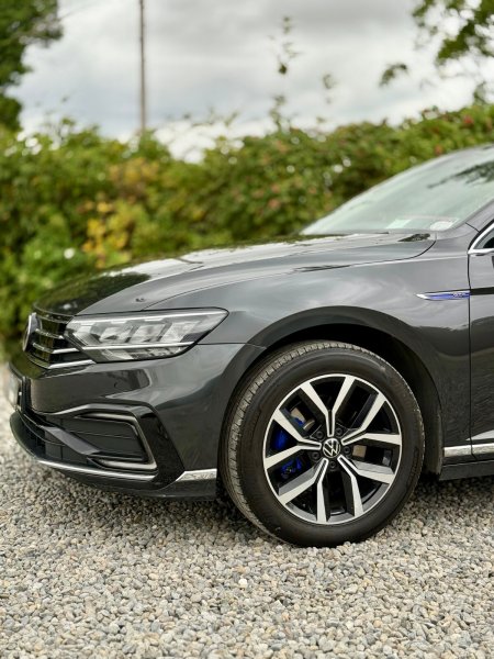 2021 Volkswagen Passat - photo 6
